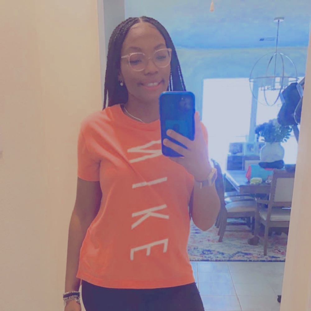 Meet your Posher, Erin